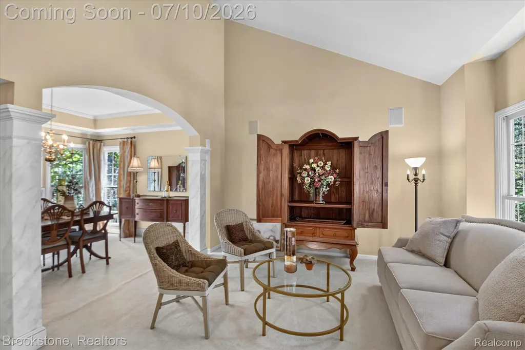2189 Timberridge Drive West Bloomfield Charter Township MI 48324