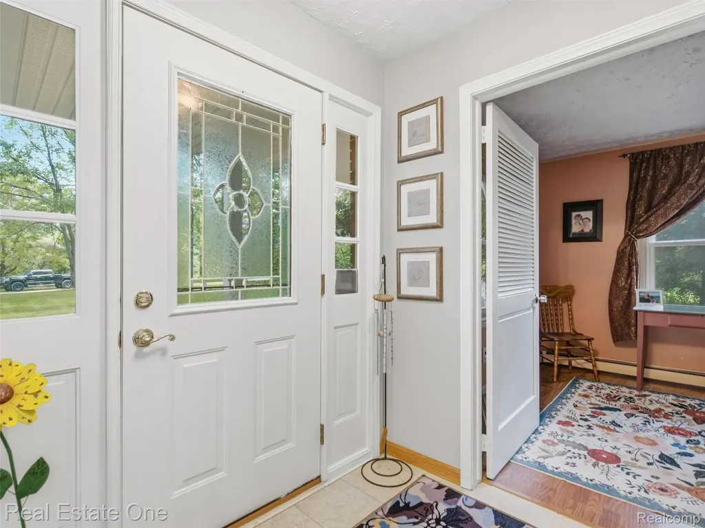 1230 Bald Eagle Lake Road Groveland Township MI 48462