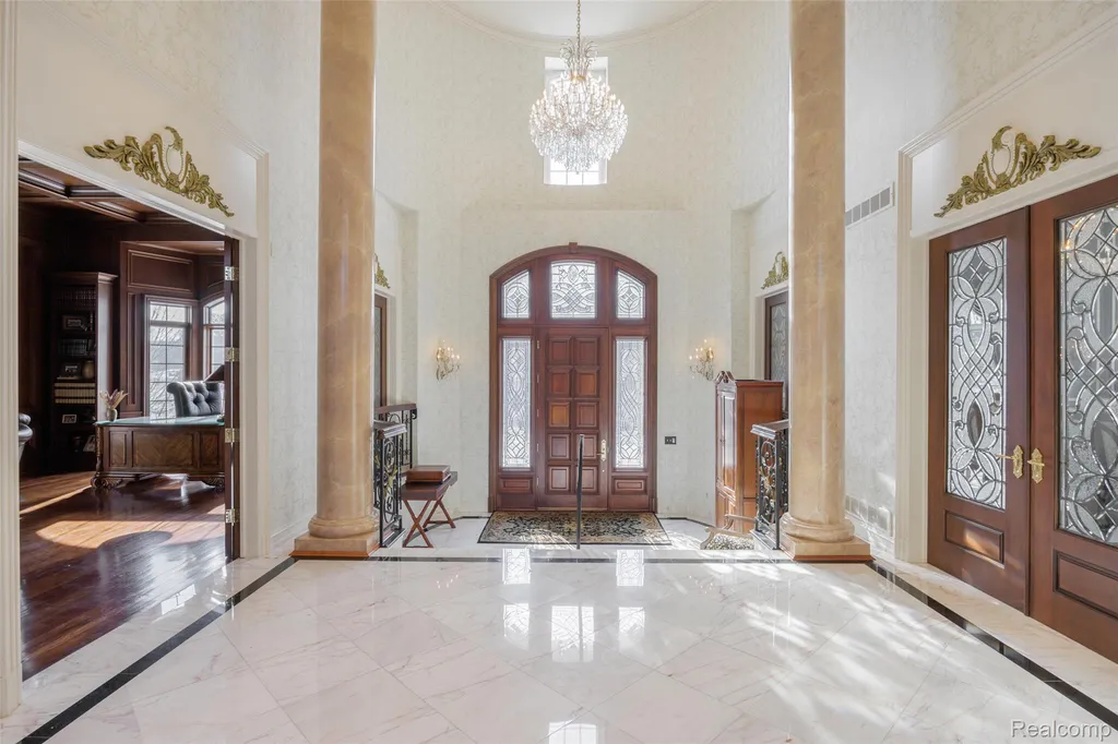 5165 Abbey Road Oakland Charter Township MI 48306