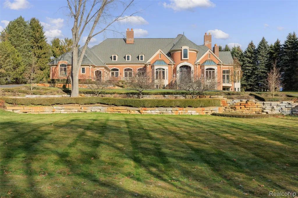 5165 Abbey Road Oakland Charter Township MI 48306