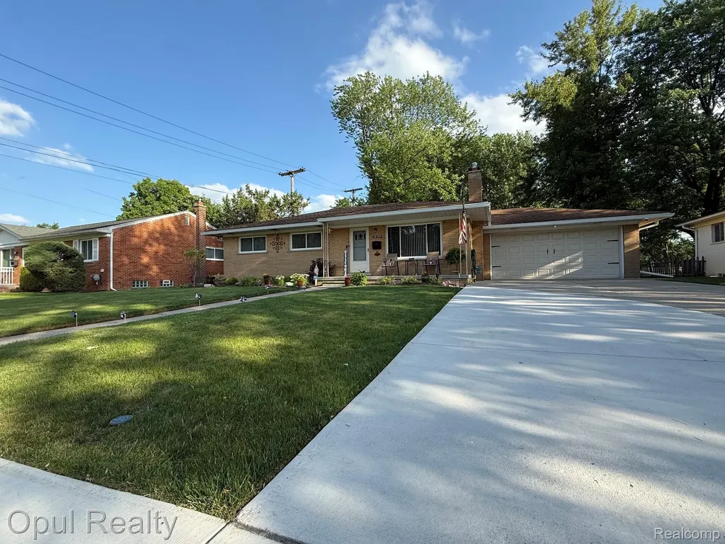 28369 Pembroke Street Livonia City MI 48152