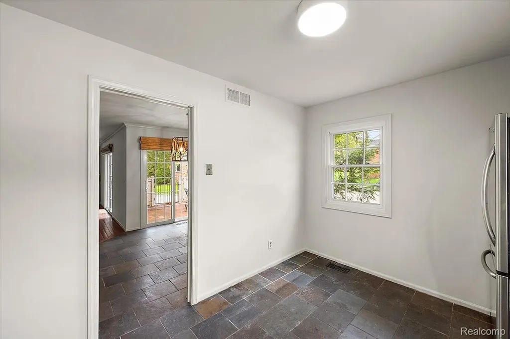 1000 Trailwood Path Bloomfield Hills City MI 48301