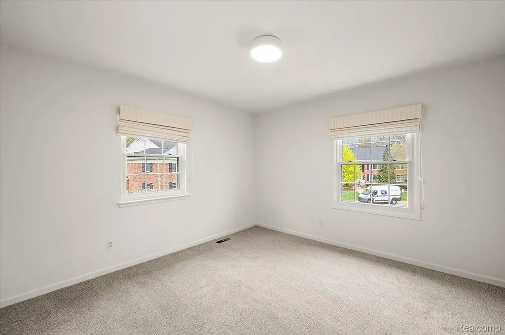 1000 Trailwood Path Bloomfield Hills City MI 48301