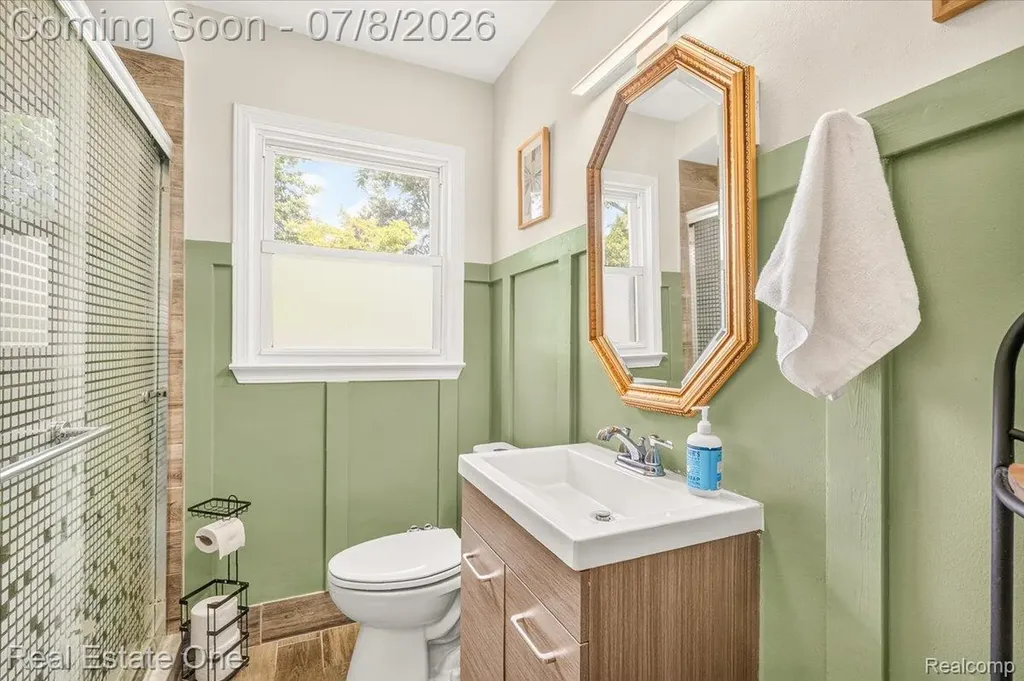 30741 Hathaway Street Livonia City MI 48150