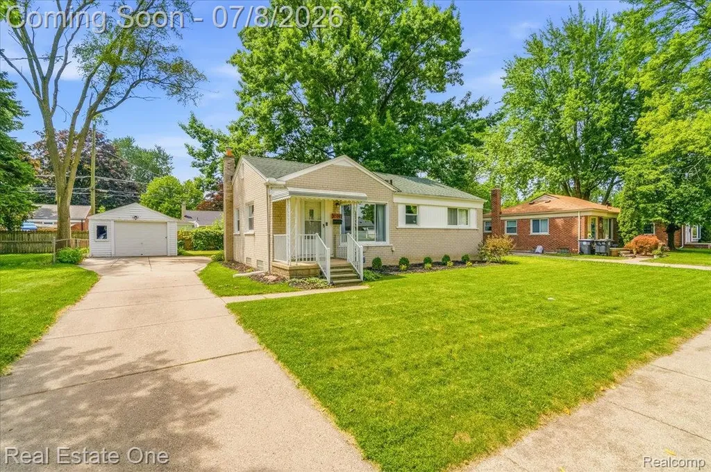 30741 Hathaway Street Livonia City MI 48150