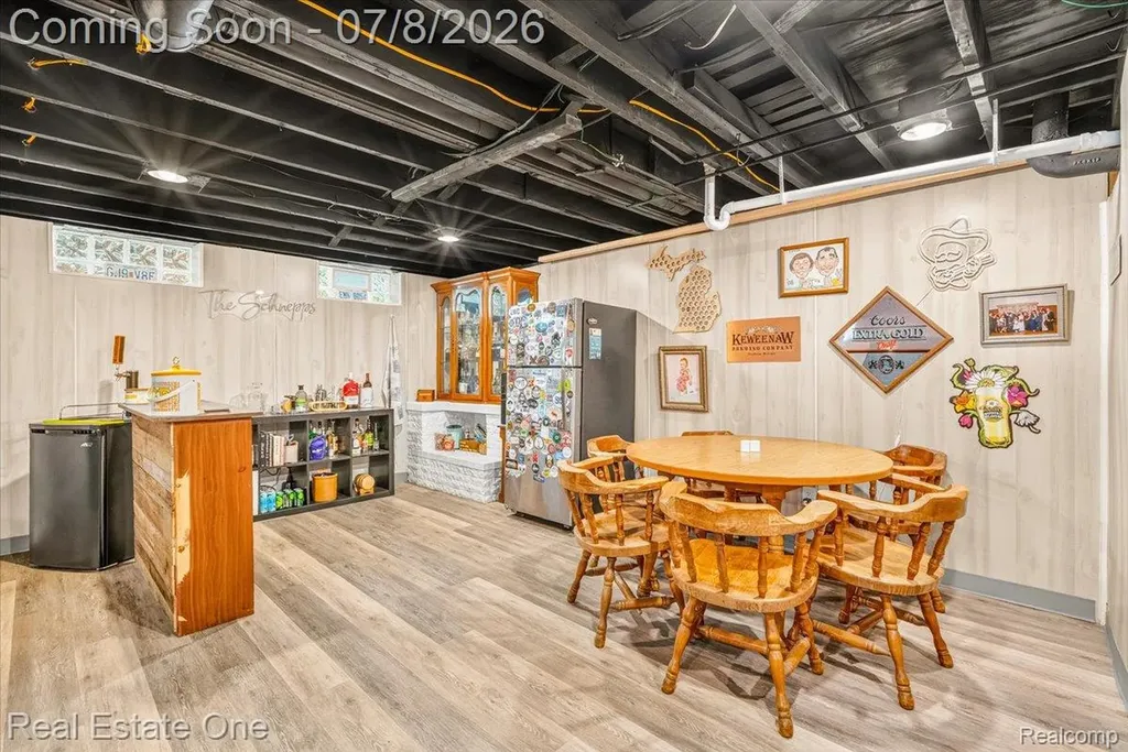 30741 Hathaway Street Livonia City MI 48150