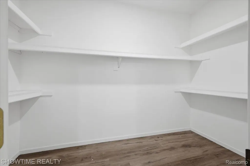 11656 Majestic Court Shelby Charter Township MI 48315