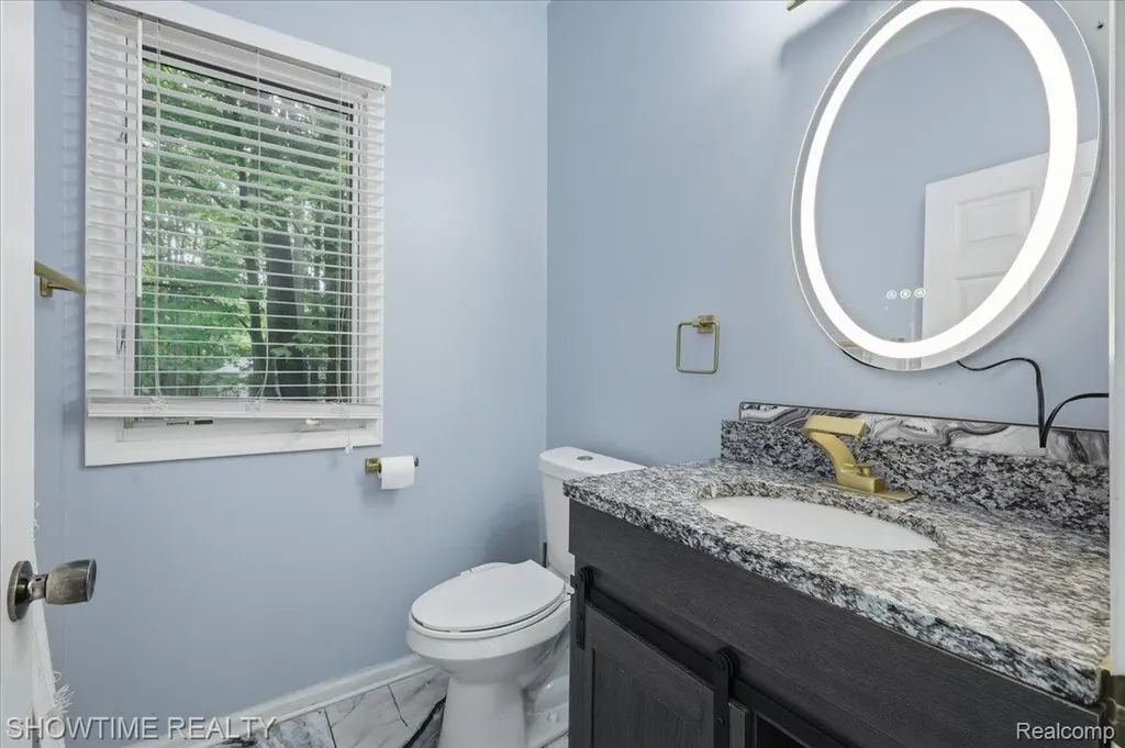 11656 Majestic Court Shelby Charter Township MI 48315