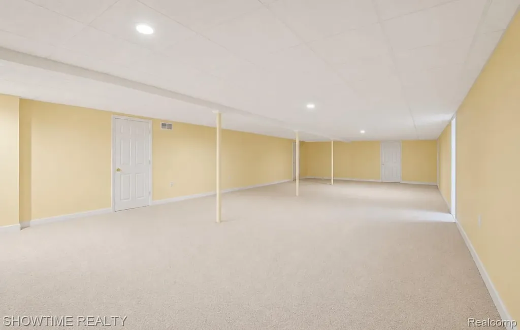 11656 Majestic Court Shelby Charter Township MI 48315