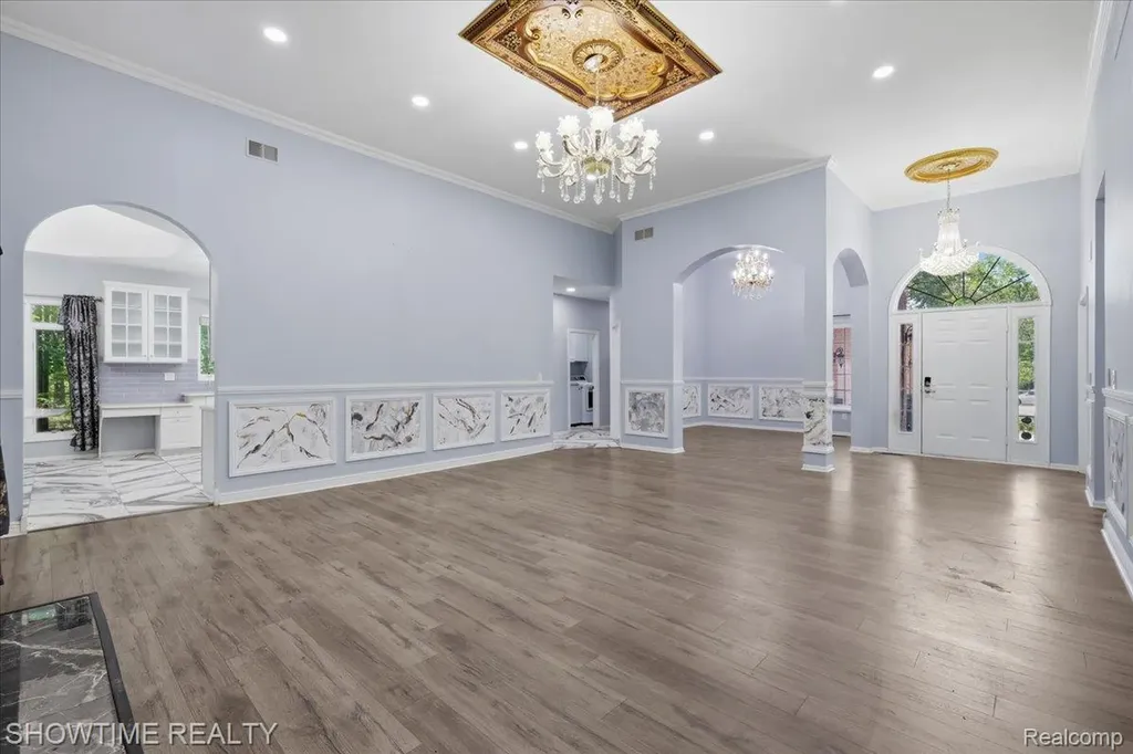 11656 Majestic Court Shelby Charter Township MI 48315