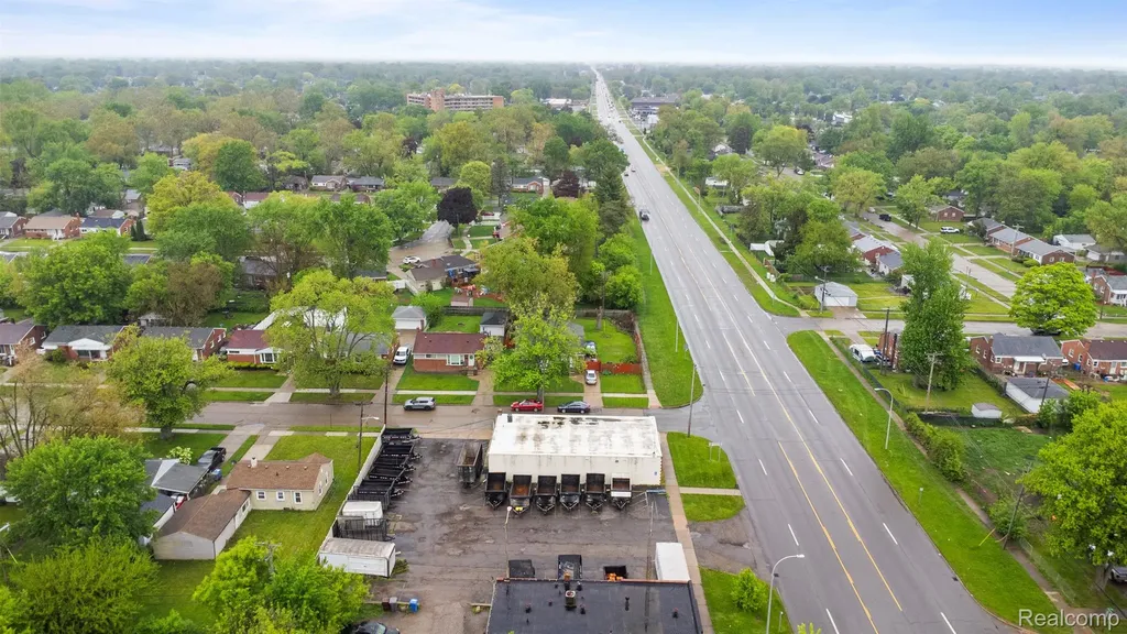 710 Middlebelt Road Inkster City MI 48141