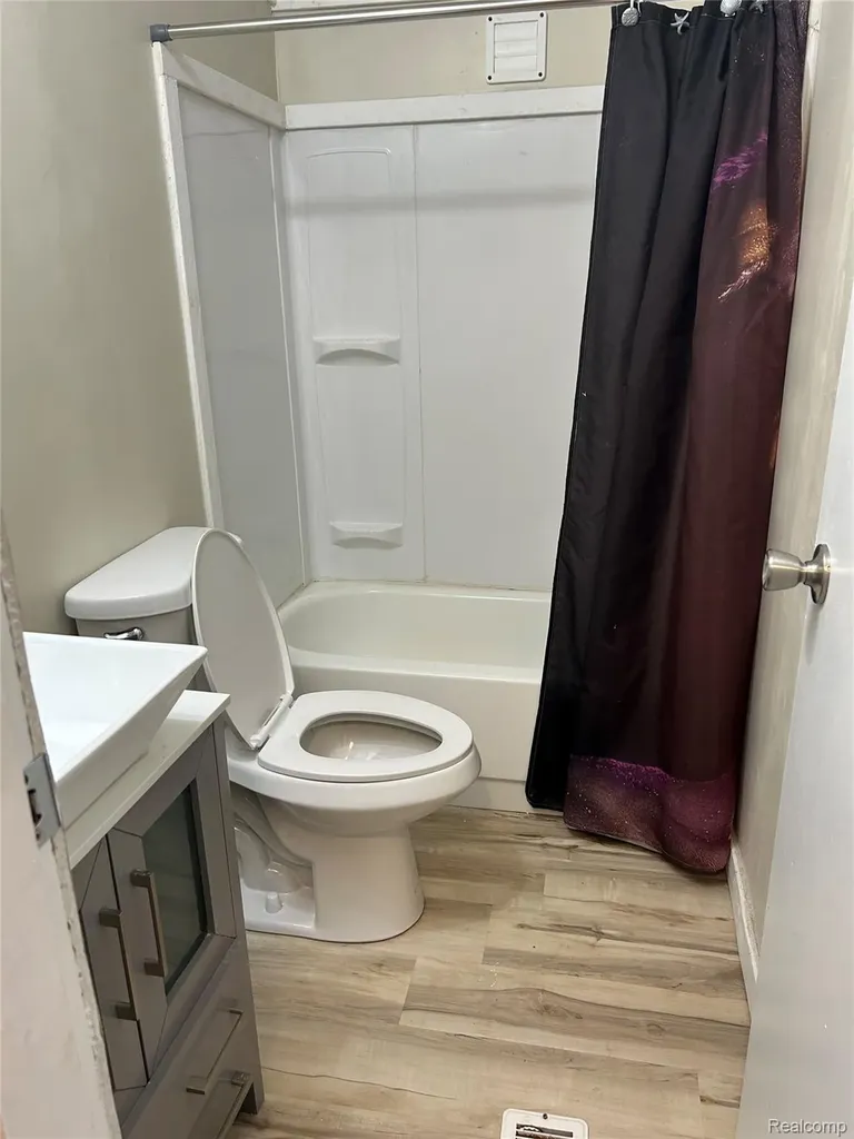 5412 Gracy Drive Standish Township MI 48658