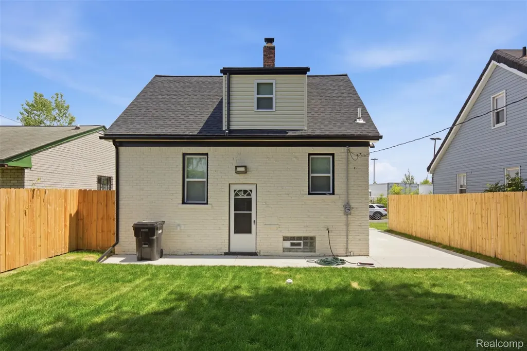 11423 Freeland Street Detroit City MI 48227