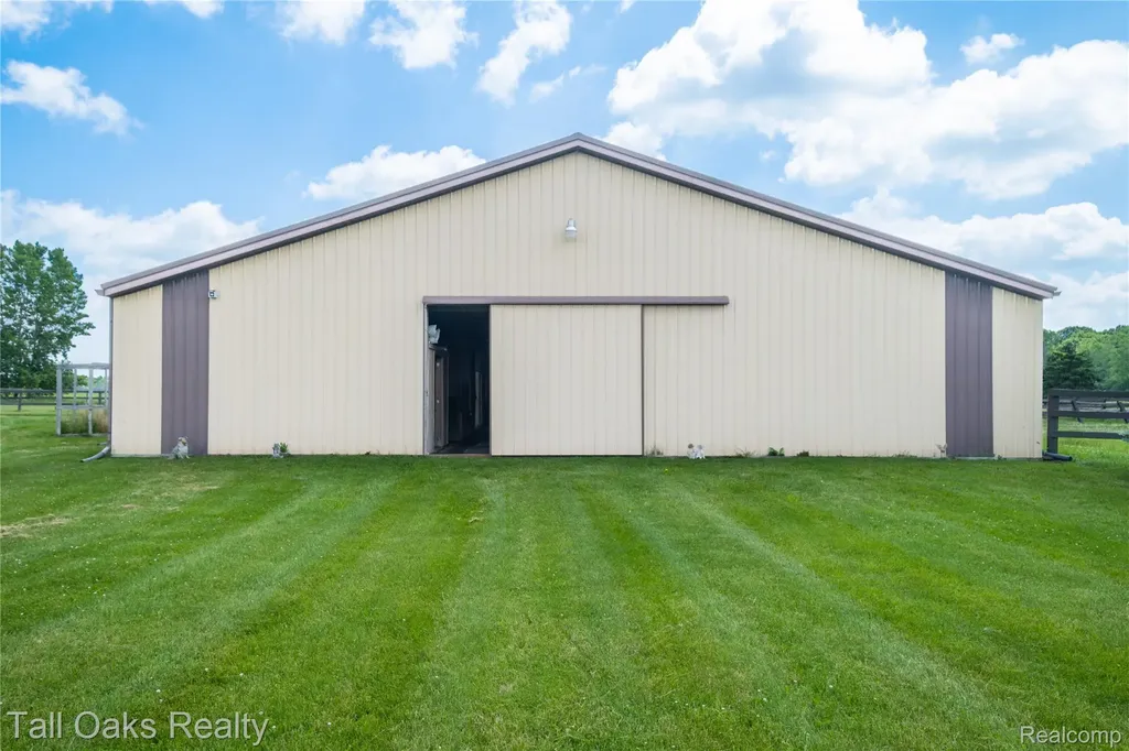 79330 Capac Road Armada Township MI 48005