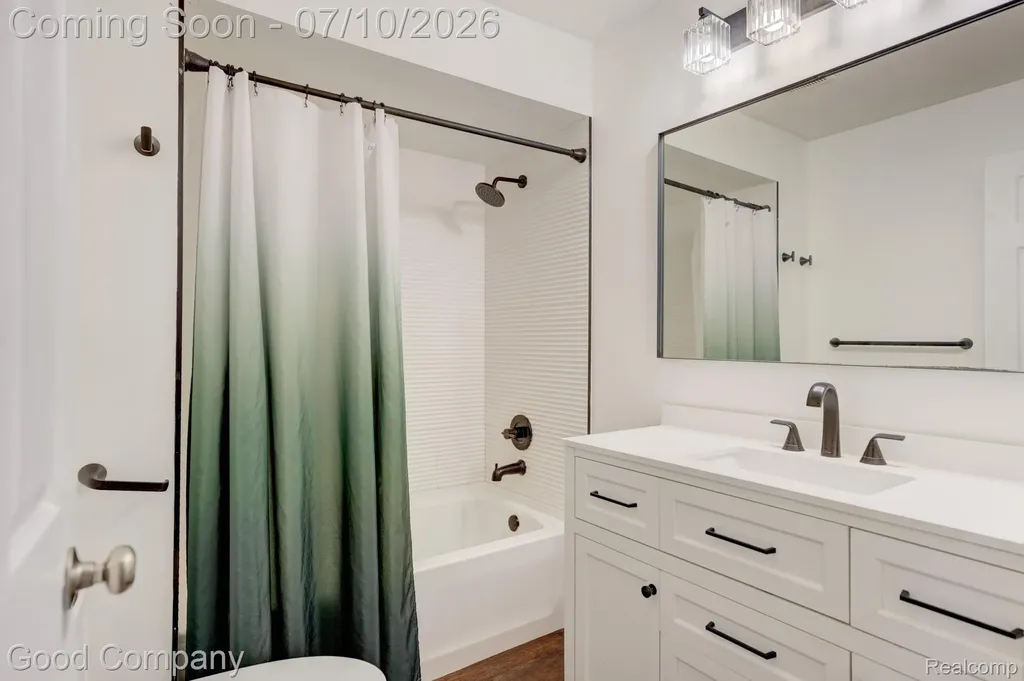 1525 Harbour Court Trenton City MI 48183