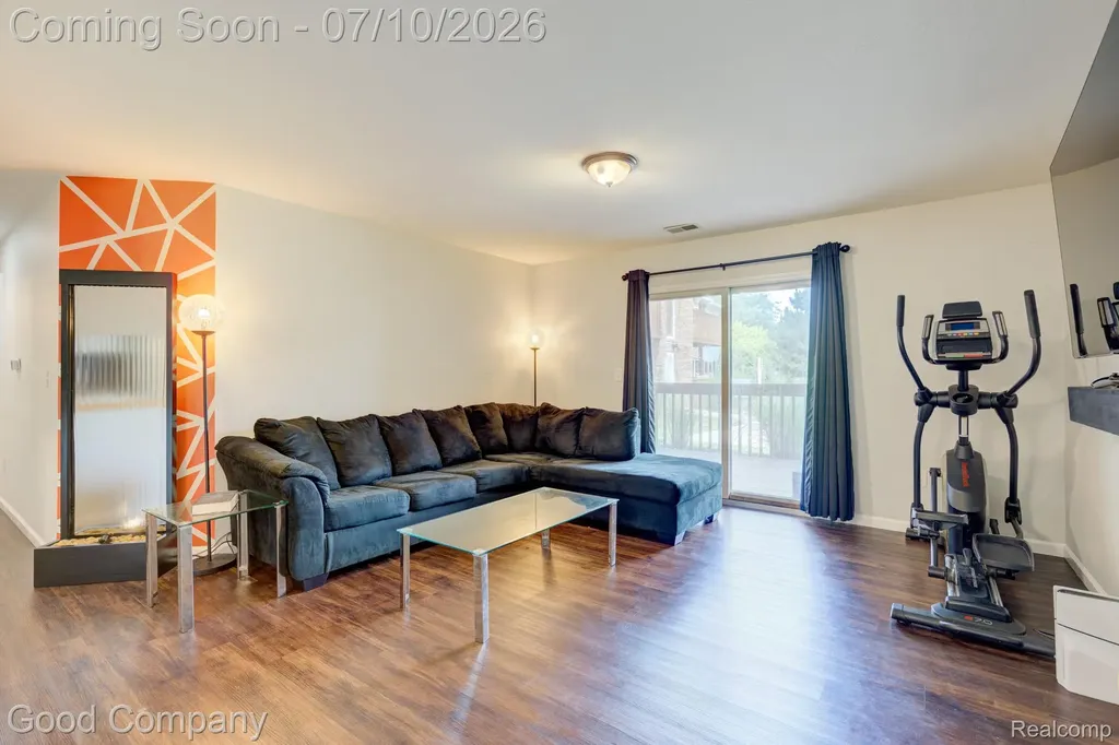 1525 Harbour Court Trenton City MI 48183
