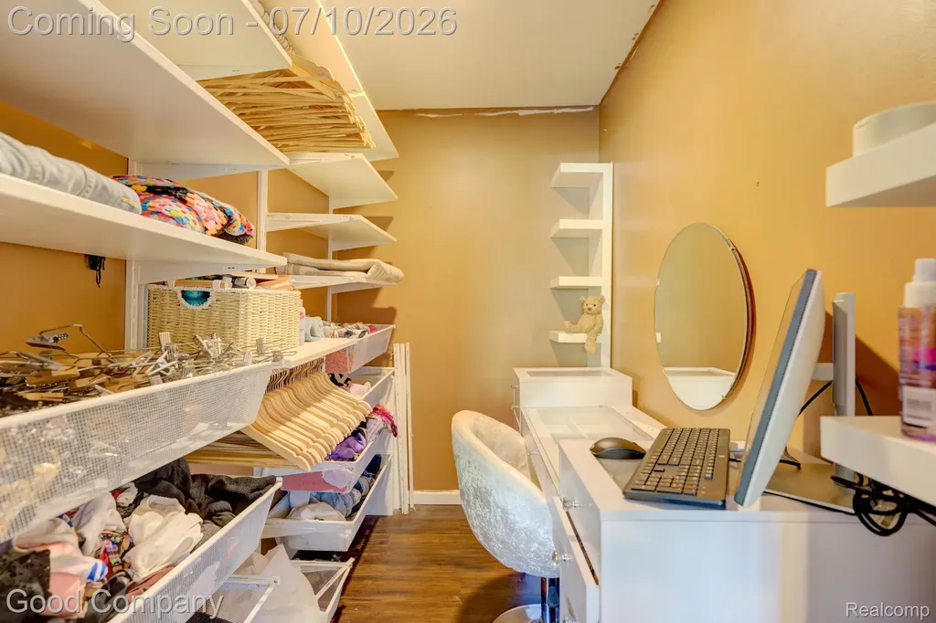 1525 Harbour Court Trenton City MI 48183