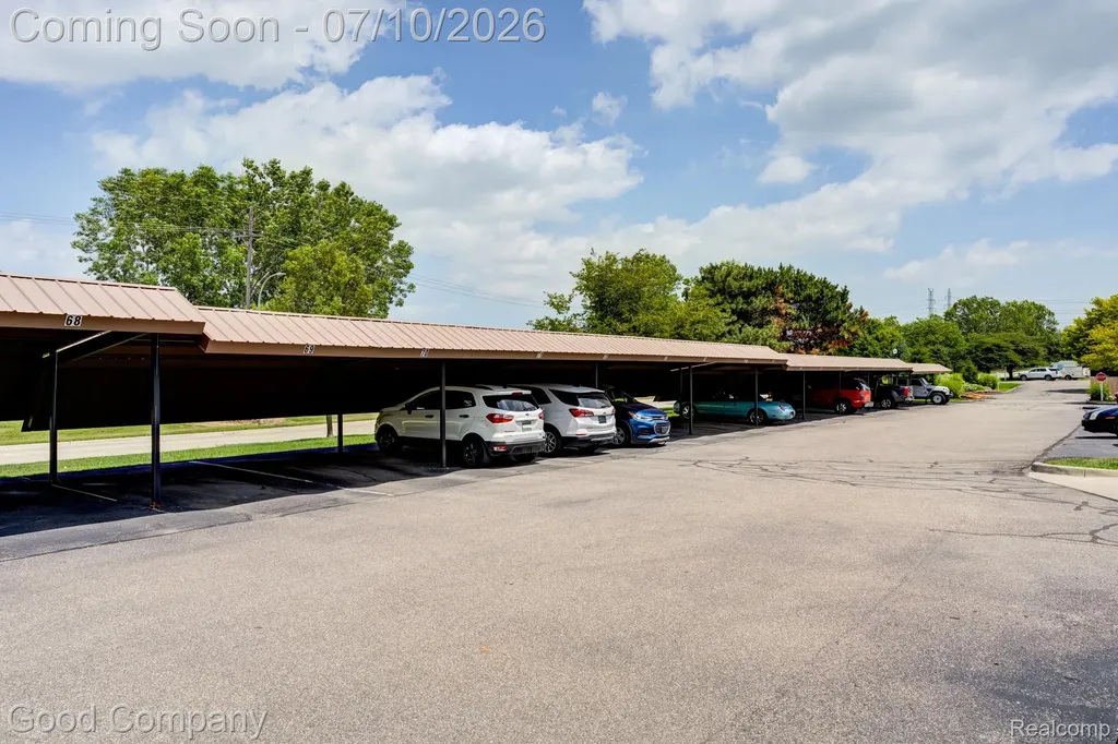 1525 Harbour Court Trenton City MI 48183