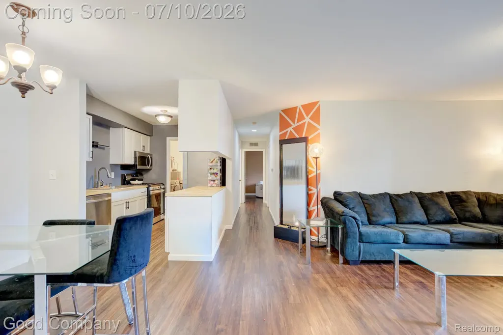 1525 Harbour Court Trenton City MI 48183