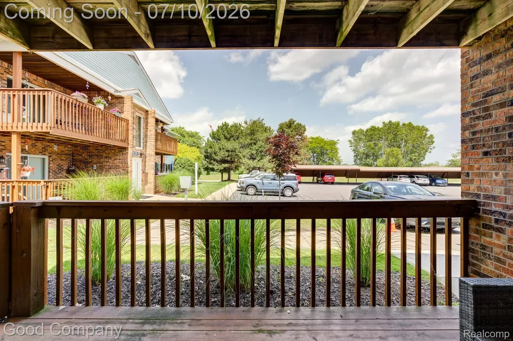 1525 Harbour Court Trenton City MI 48183