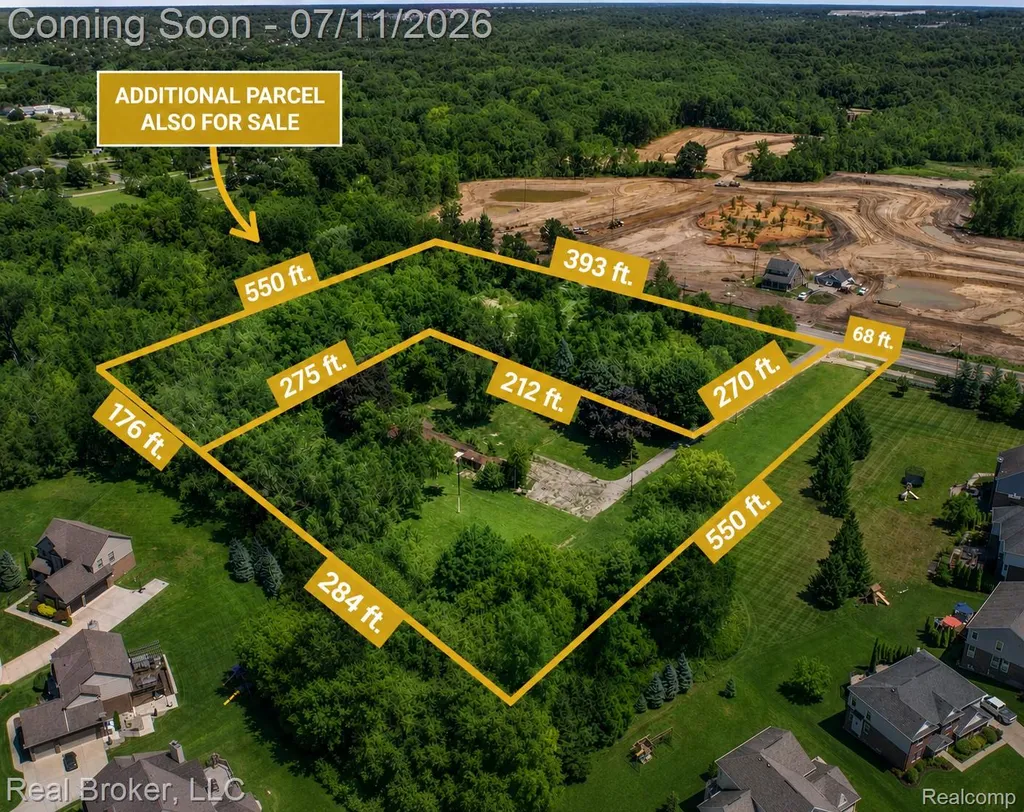 27483 Pontiac Trail Lyon Charter Township MI 48178