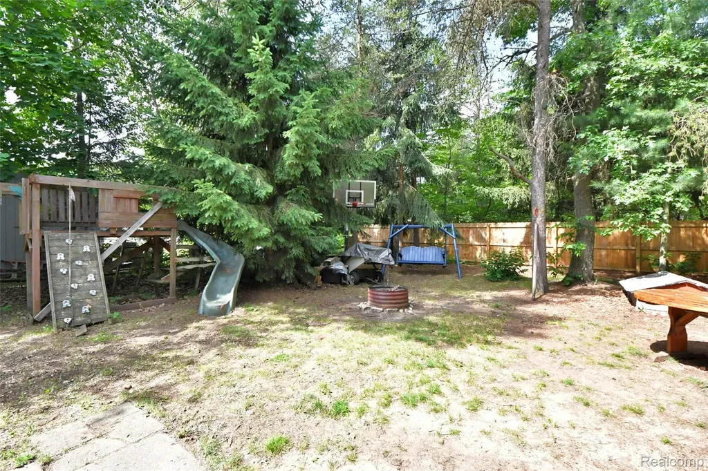 1103 Tanglewood Drive Richfield Township MI 48656