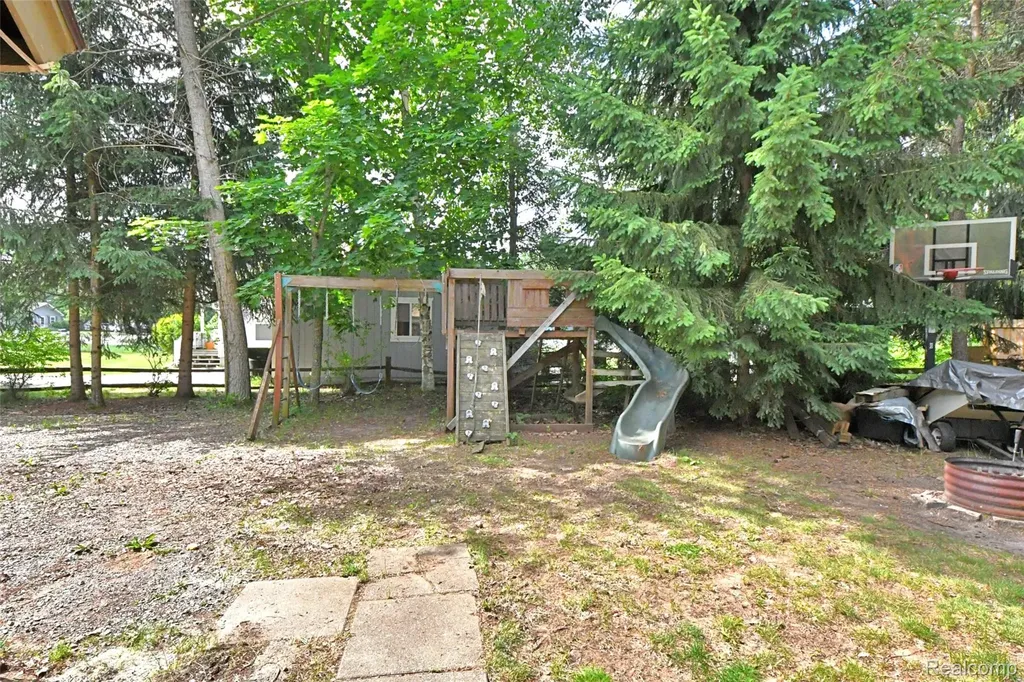 1103 Tanglewood Drive Richfield Township MI 48656