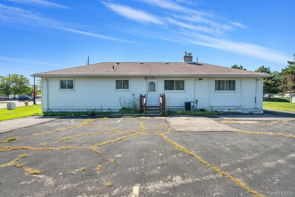 34845 23 Mile Road Chesterfield Township MI 48047