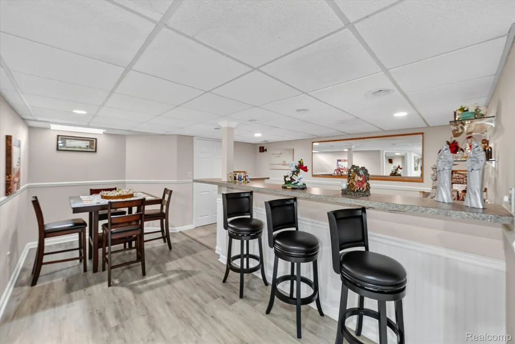 48166 Ellington Drive Macomb Township MI 48044