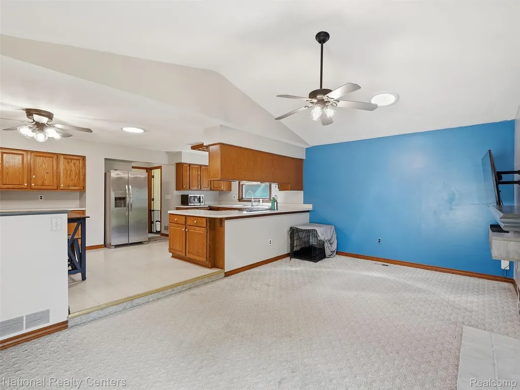 40368 Village Wood Road Novi City MI 48375