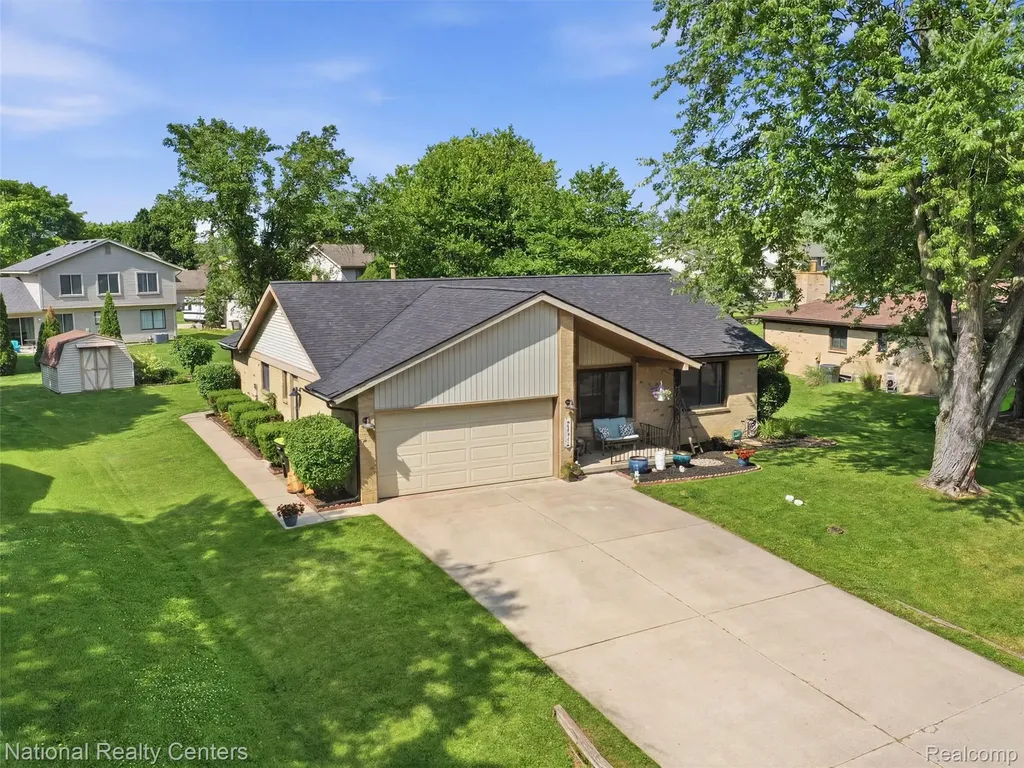 40368 Village Wood Road Novi City MI 48375
