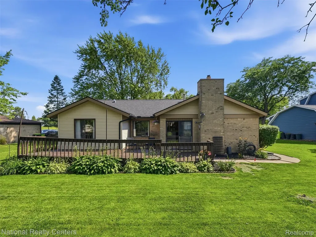 40368 Village Wood Road Novi City MI 48375