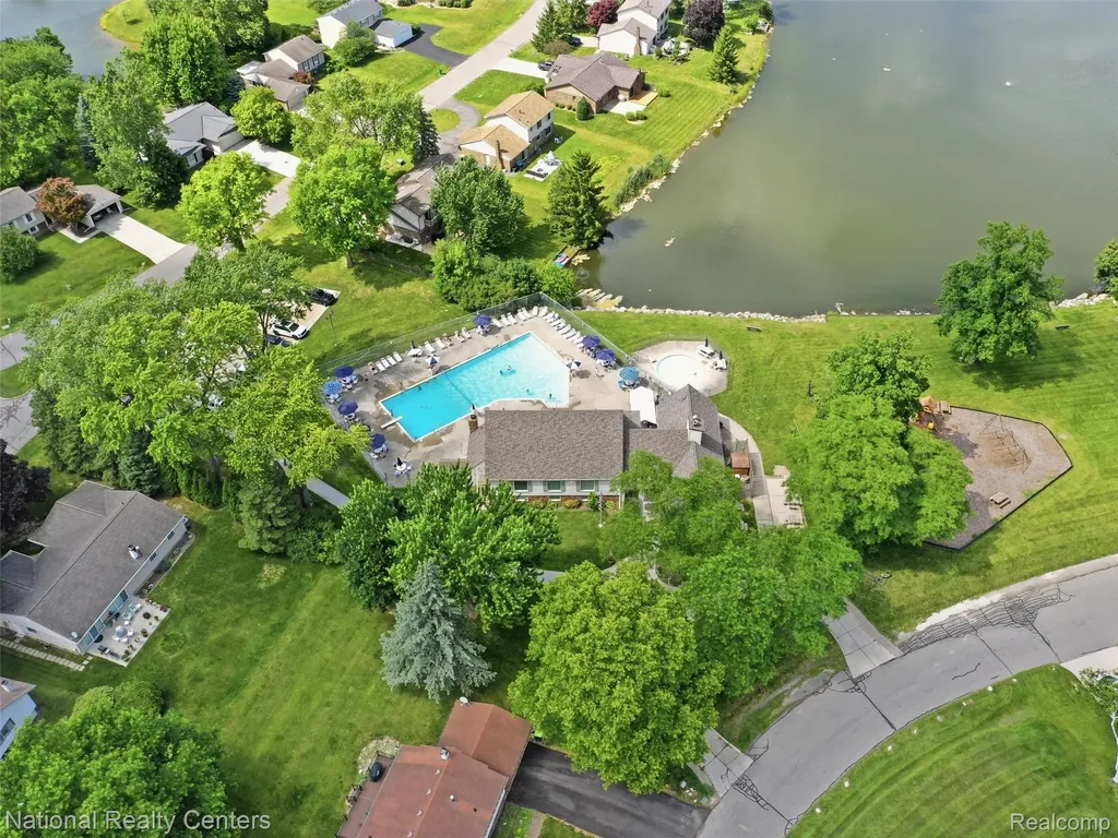 40368 Village Wood Road Novi City MI 48375