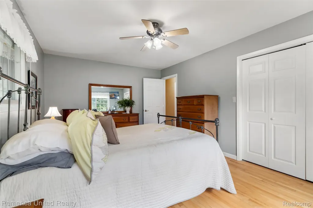 8763 Bishop Road Green Oak Township MI 48116