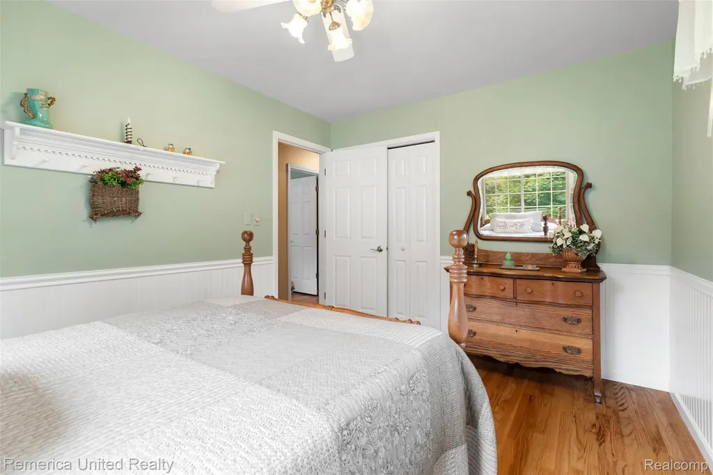 8763 Bishop Road Green Oak Township MI 48116
