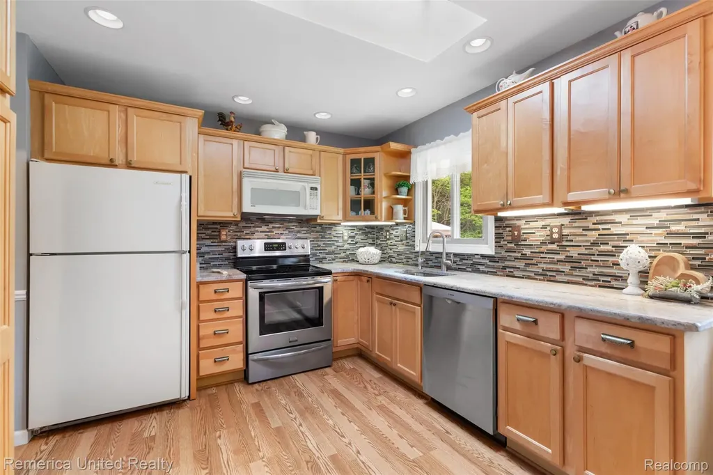 8763 Bishop Road Green Oak Township MI 48116