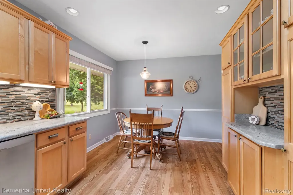 8763 Bishop Road Green Oak Township MI 48116