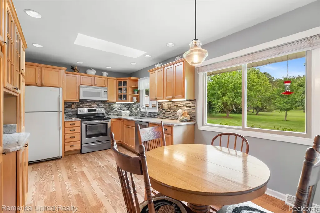 8763 Bishop Road Green Oak Township MI 48116