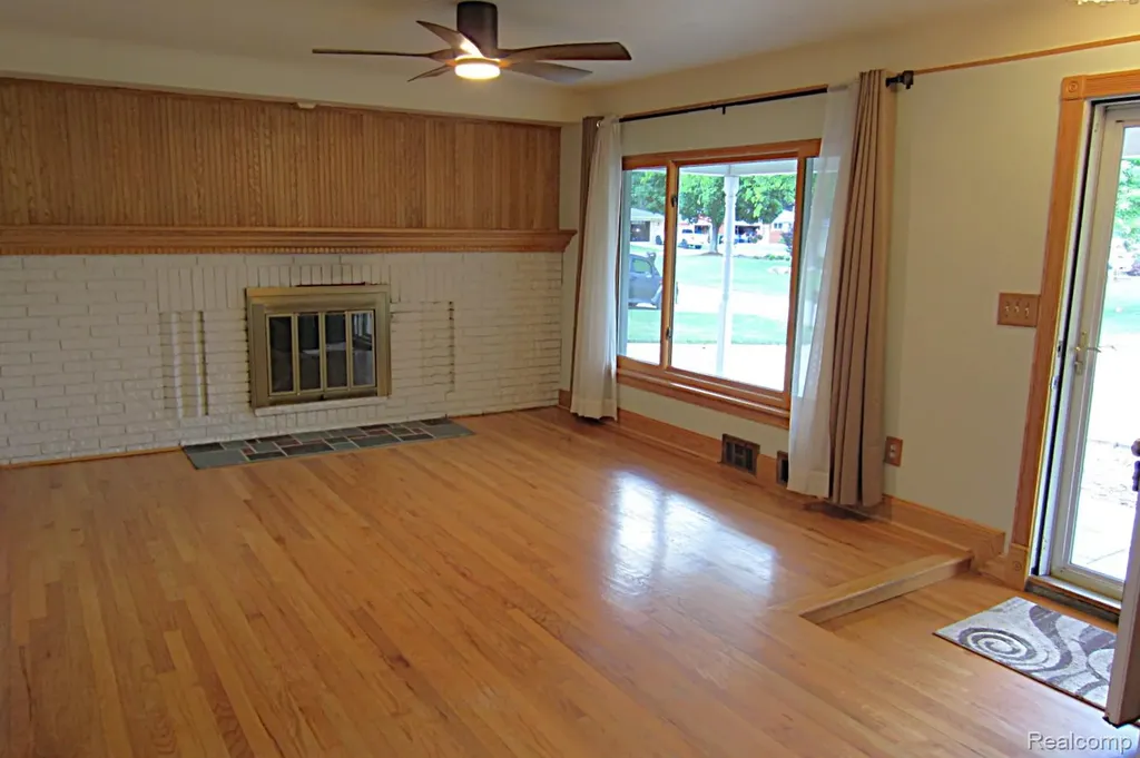 52477 Pappy Lane Shelby Charter Township MI 48316