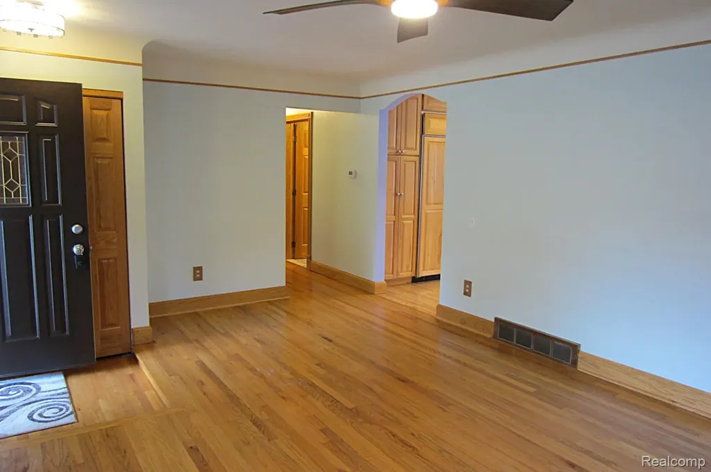 52477 Pappy Lane Shelby Charter Township MI 48316