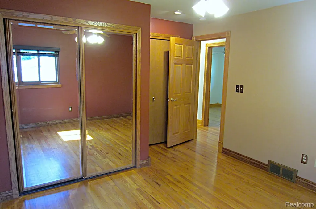 52477 Pappy Lane Shelby Charter Township MI 48316