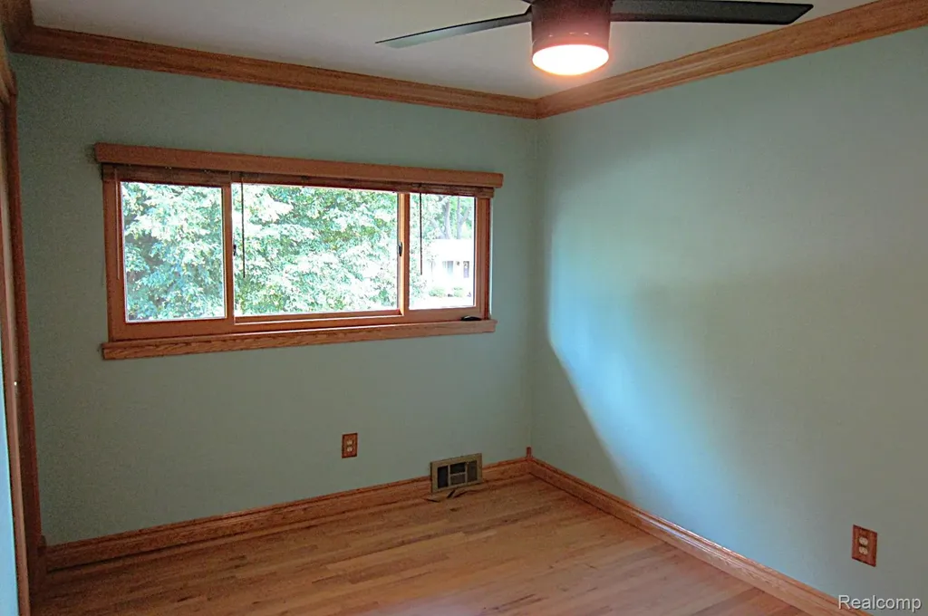 52477 Pappy Lane Shelby Charter Township MI 48316