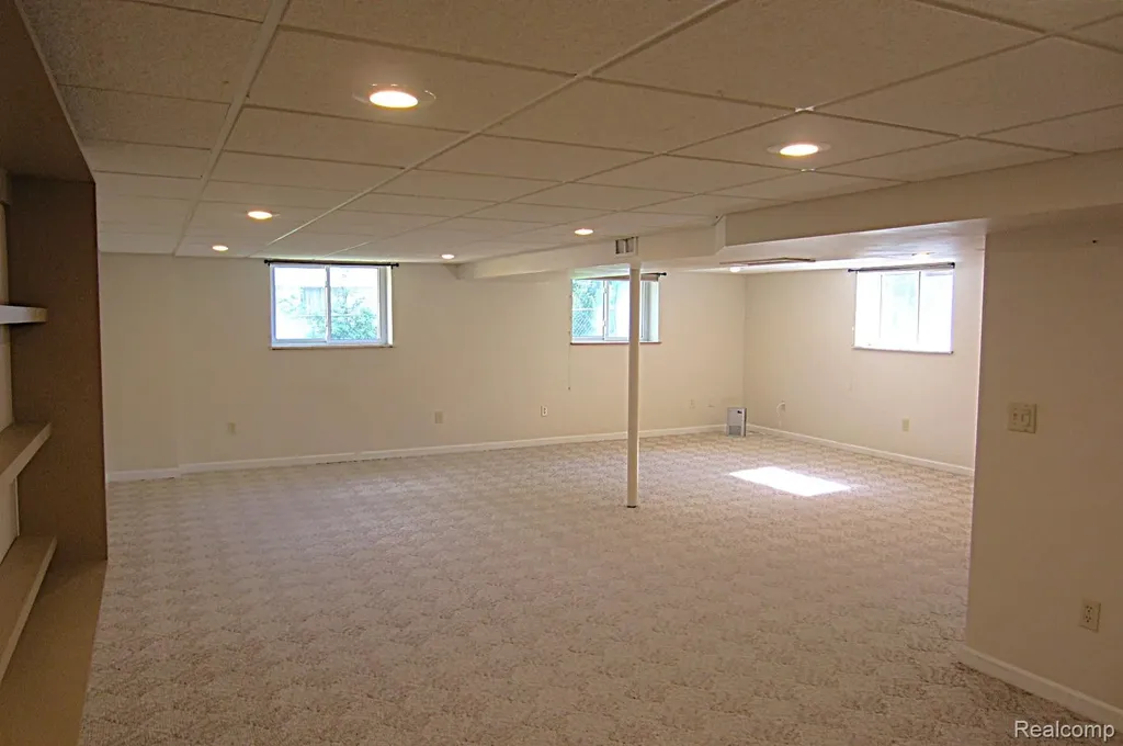 52477 Pappy Lane Shelby Charter Township MI 48316