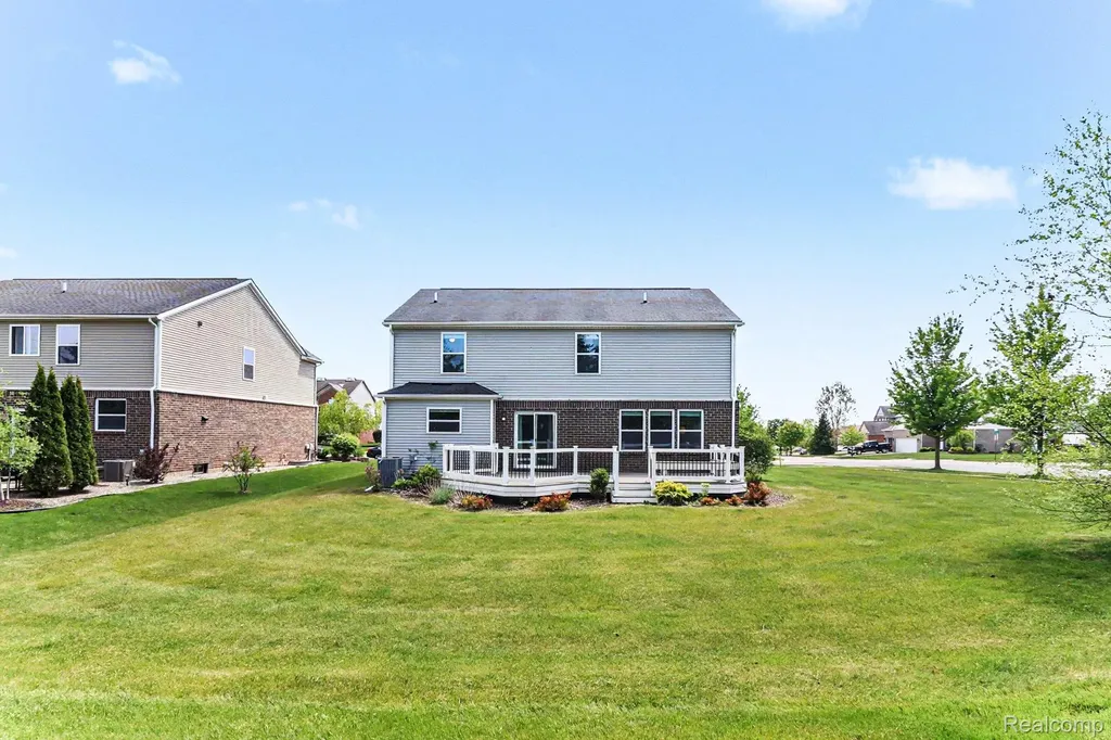 7558 Abigail Drive Superior Charter Township MI 48198