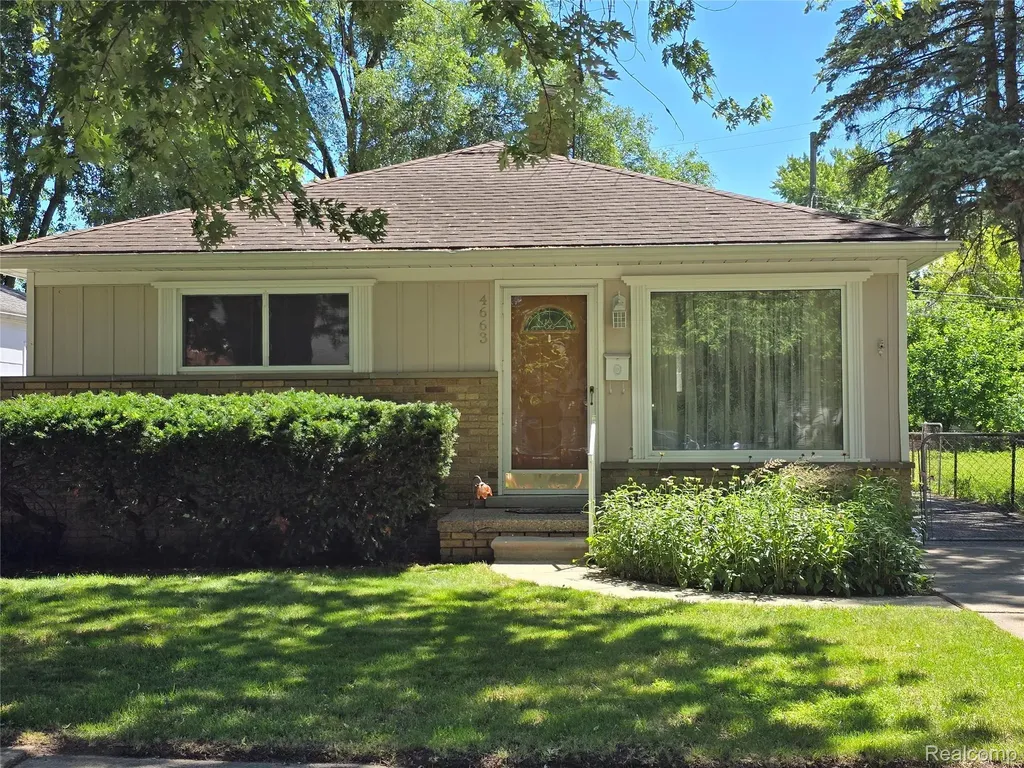 4663 Ziegler Street Dearborn Heights City MI 48125