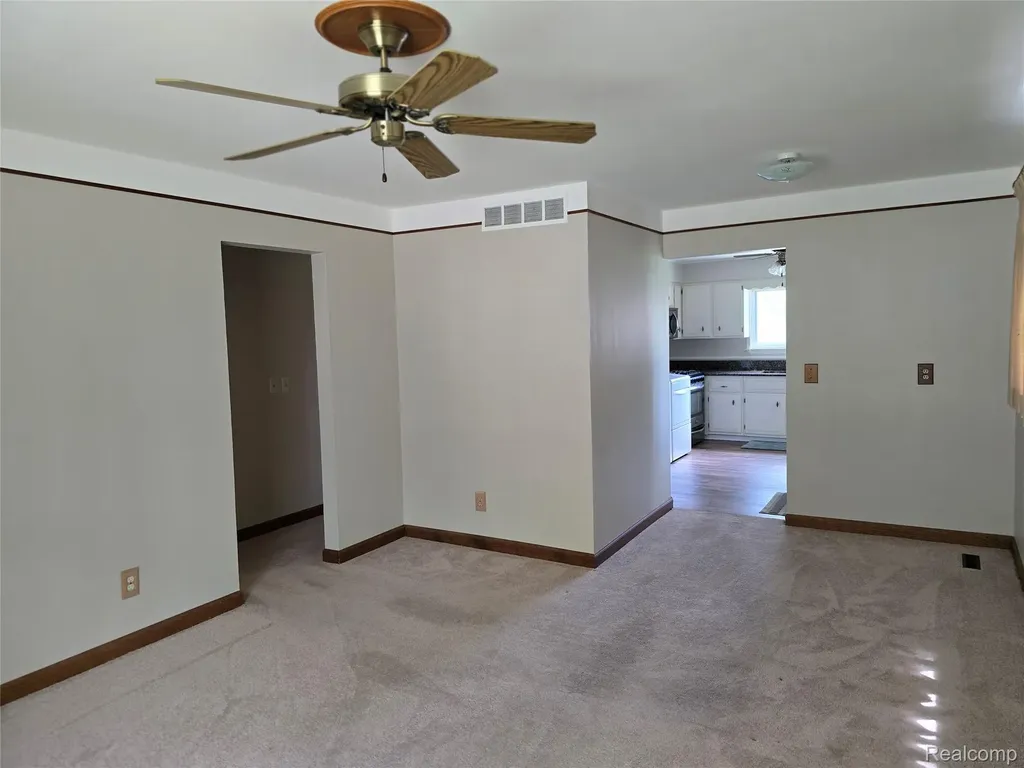 4663 Ziegler Street Dearborn Heights City MI 48125