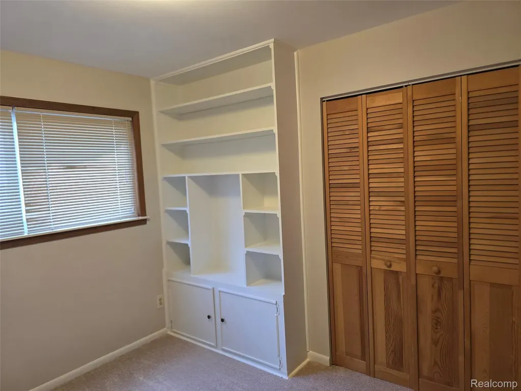 4663 Ziegler Street Dearborn Heights City MI 48125