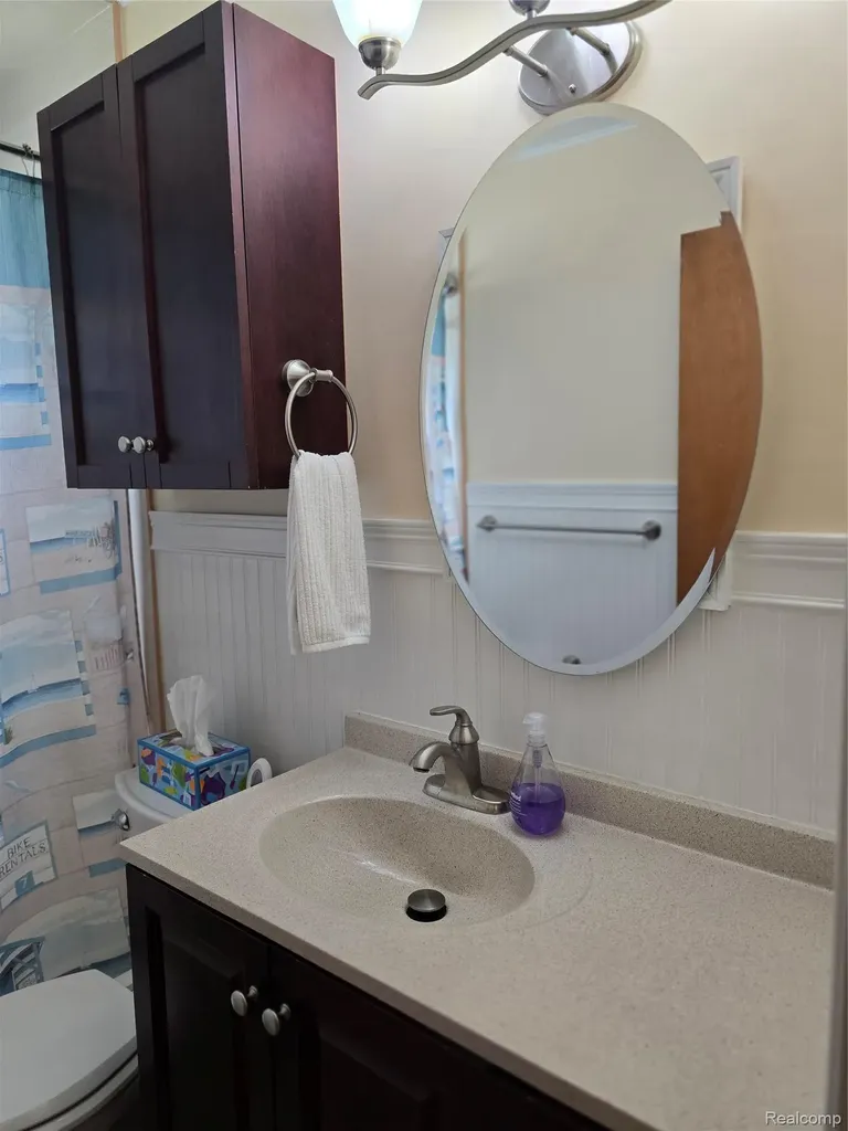 4663 Ziegler Street Dearborn Heights City MI 48125