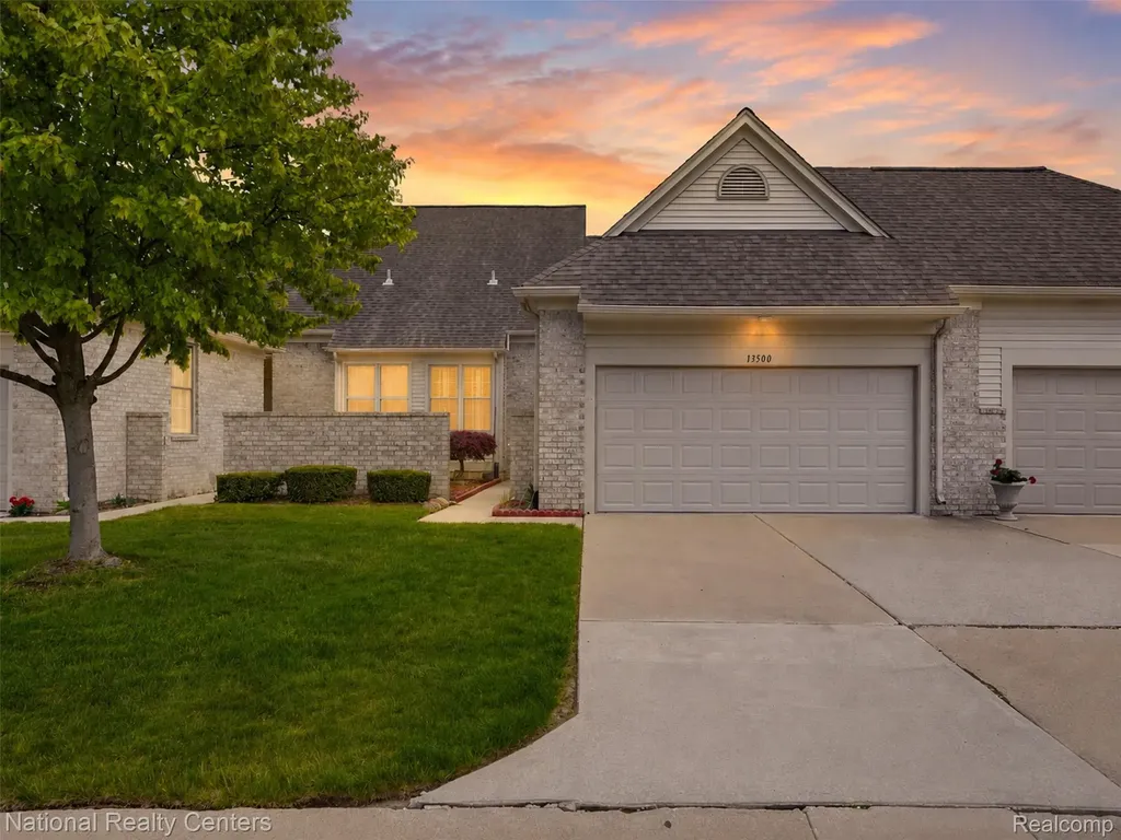 13500 Wyndemere Circle Sterling Heights City MI 48313