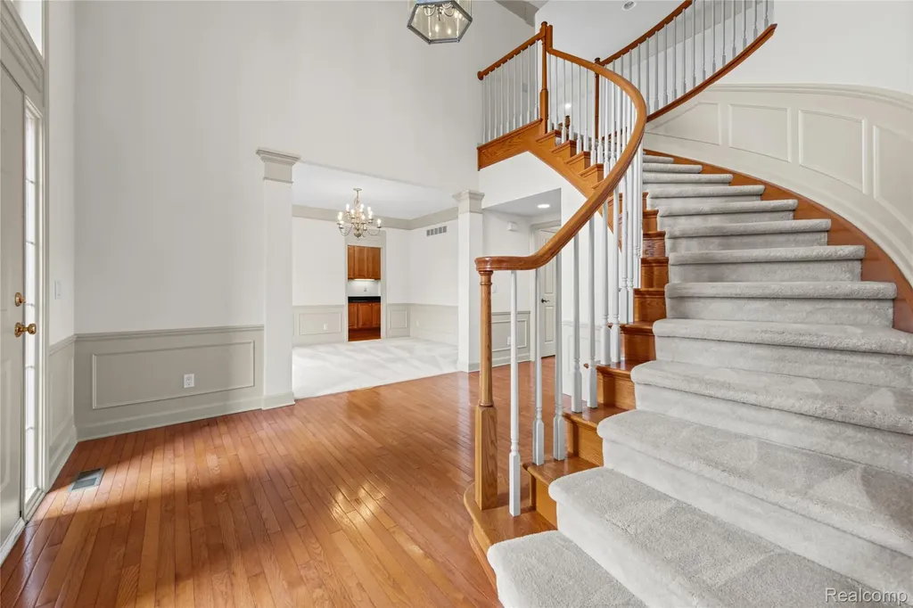 1885 Wyngate Drive Troy City MI 48098